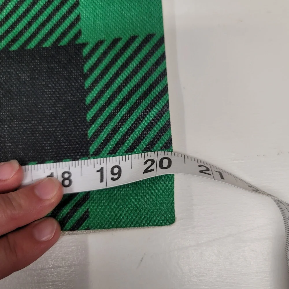 St. Patrick's Day Pillow Cover Green Black Plaid‎ Lucky Charm 18x18